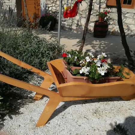 Casa vacanze Traditional Stone House St.anton *