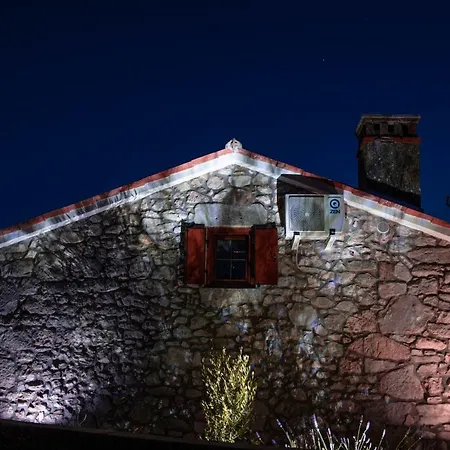Traditional Stone House St.anton Casa vacanze