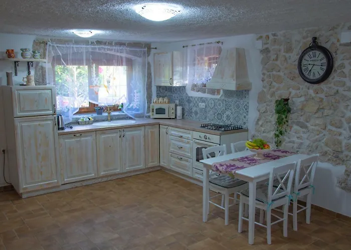 Traditional Stone House St.anton *