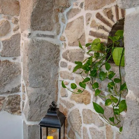 Prázdninový dům Traditional Stone House St.anton *